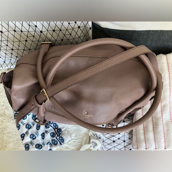 KATE SPADE - unique hard to find solid lavender leather weekender bag - LIKE NEW - Picture 4 of 16